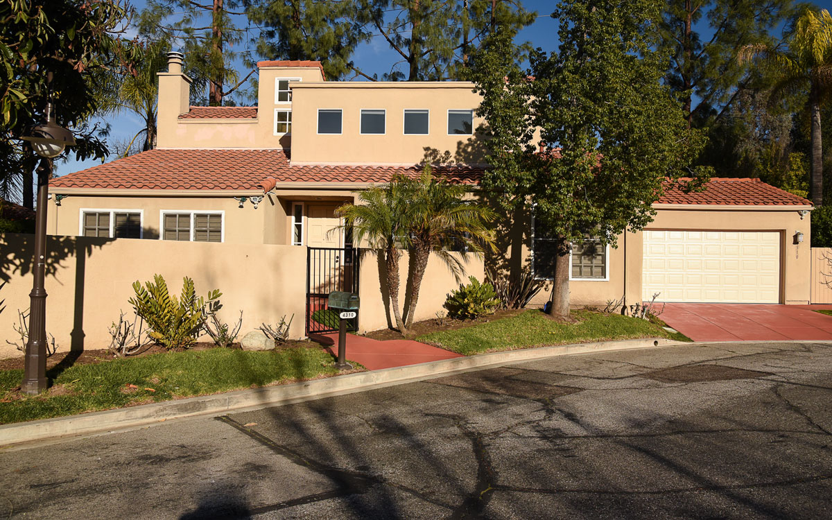 4310 PARK ARROYO